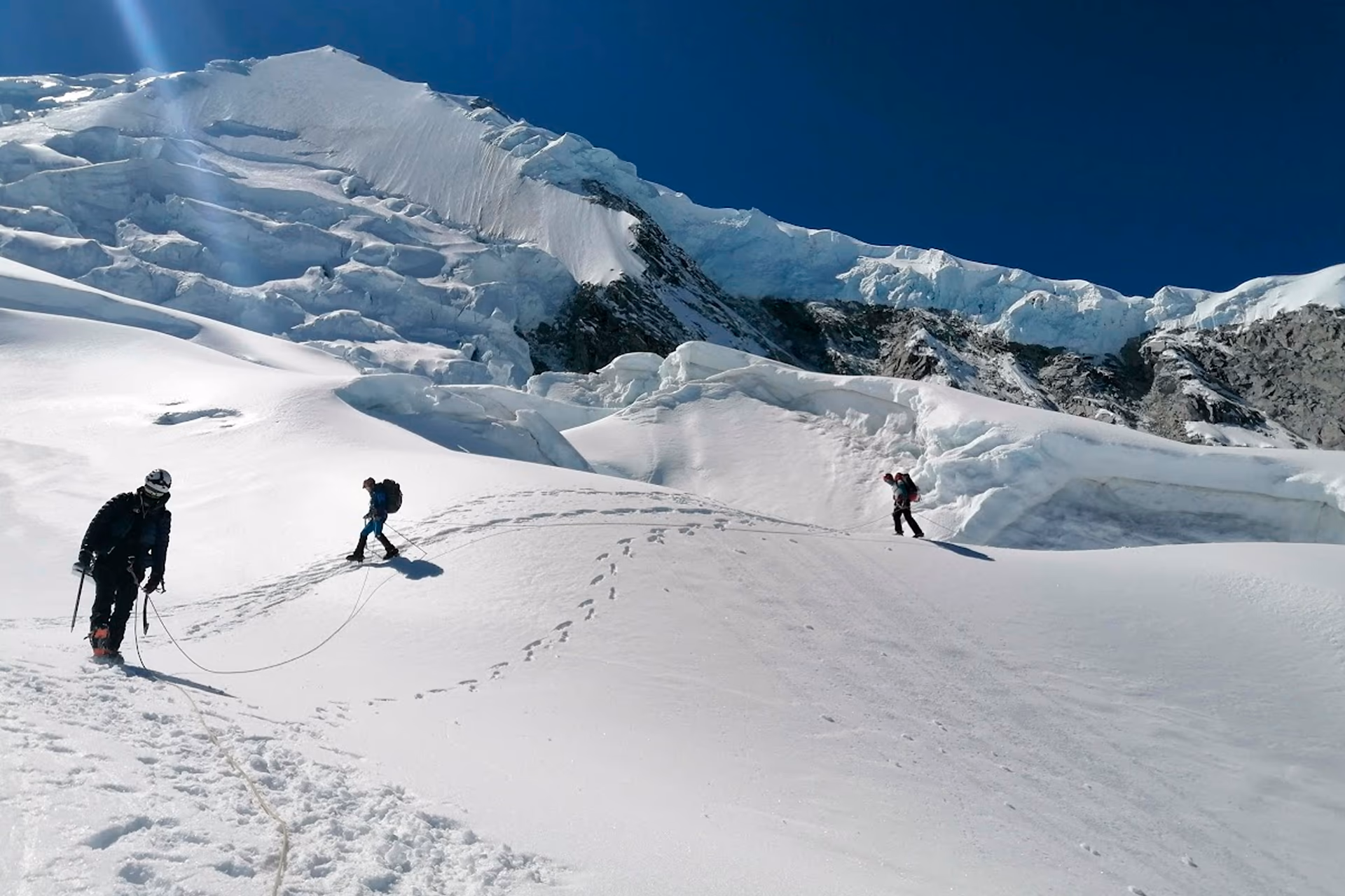 NEVADO HUASCARÁN 6768M 2